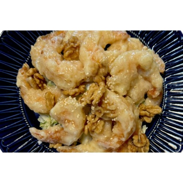 Honey Walnut Prawns.